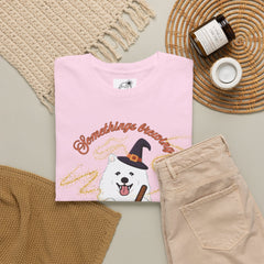 Halloween Witchy Samoyed — Cute Spooky Pumpkin Cauldron Tee